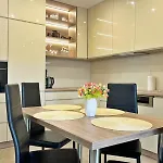 Apartman Bryza - Cesarskie Z Parkingiem