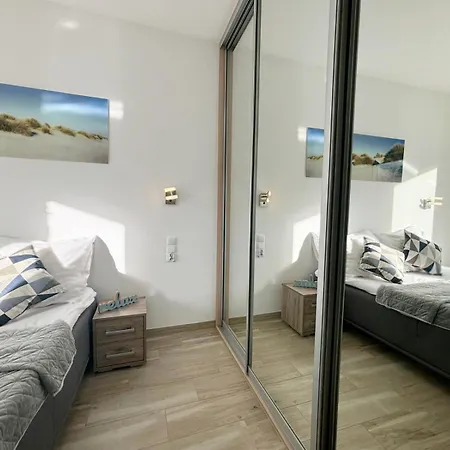 Apartman Bryza - Cesarskie Z Parkingiem *