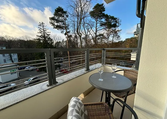 Bryza - Cesarskie Z Parkingiem Appartement Świnoujście