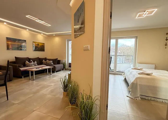 Appartement Bryza - Cesarskie Z Parkingiem