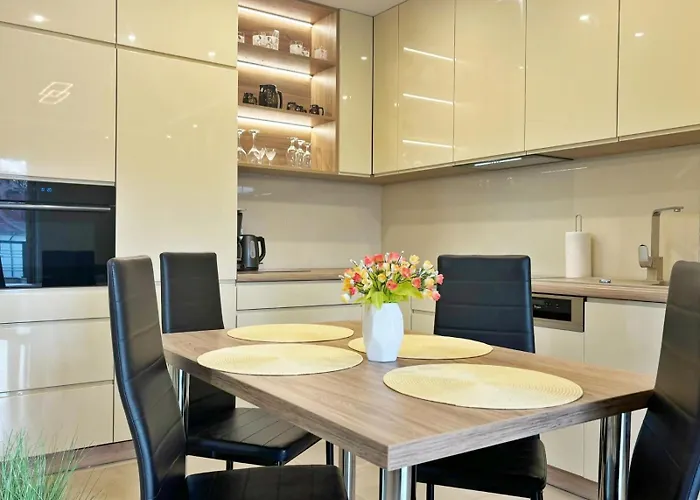 Appartement Bryza - Cesarskie Z Parkingiem